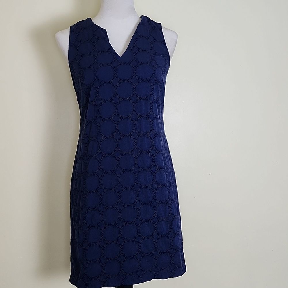 Banana Republic Women's Navy Blue Eyelet Sleeveless Lined Shift Dress, Size 2